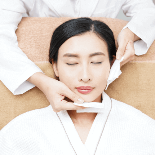 專業皮膚分析 及 暗瘡分手療程