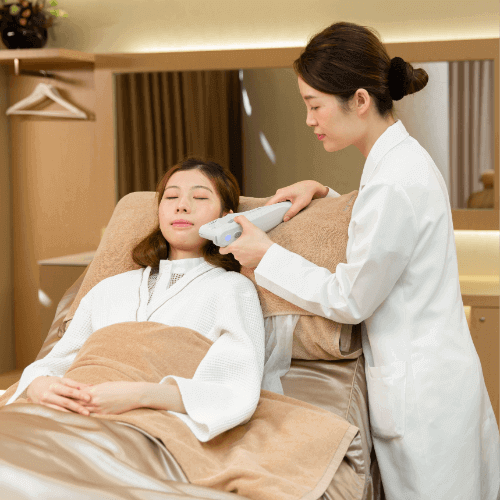 进行 Ultherapy 疗程 